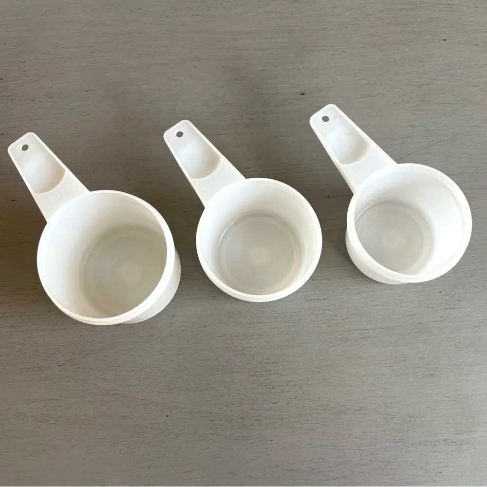 VTG Tupperware White Clear Measuring Cups Nesting 1 cup, 3/4 cup, 2/3 cup USA